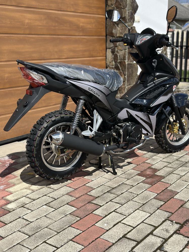 Мотоцикл SP125C-4WQ Аків Active