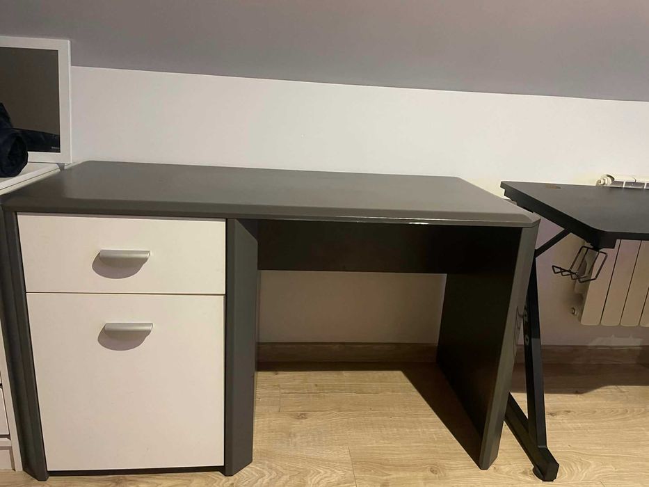 Biurko młodzieżowe Abra meble