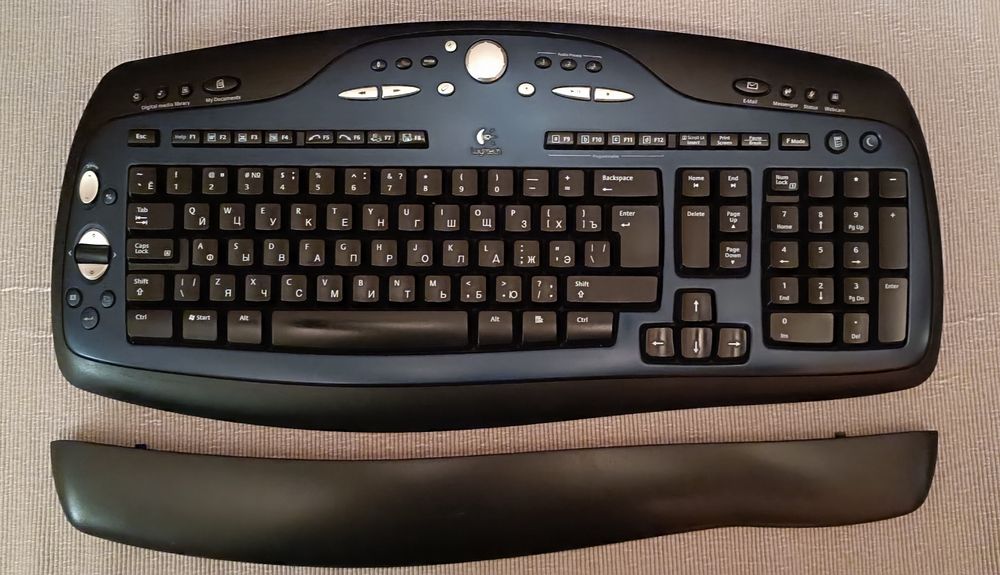 Бездротові клавіатура і мишка Logitech LX700 Black USB+PS/2 (комплект)