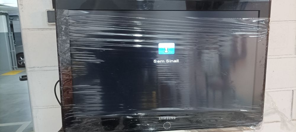 TV Samsung com comando + box tdt
