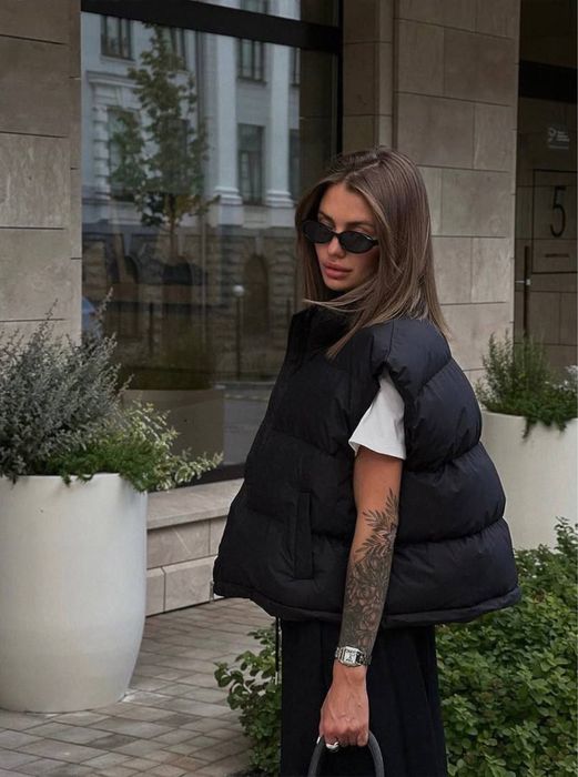 Жилетка  безрукавка осіння жіноча zara коричнева с м л