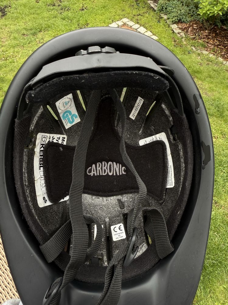 Kask jeździecki Carbonic