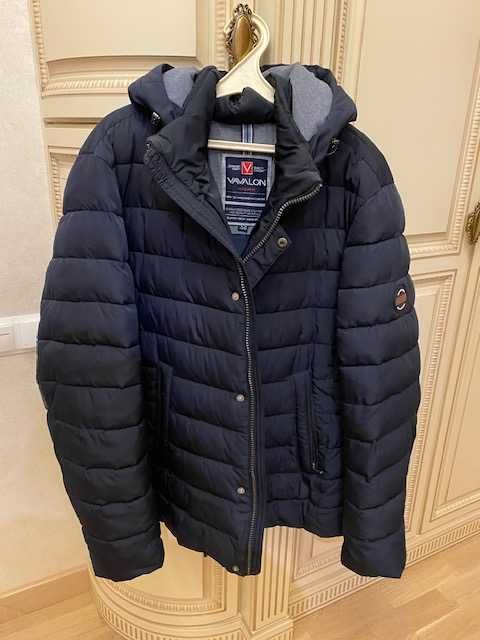 Куртку чоловічу 56р. б/у продам недорого!