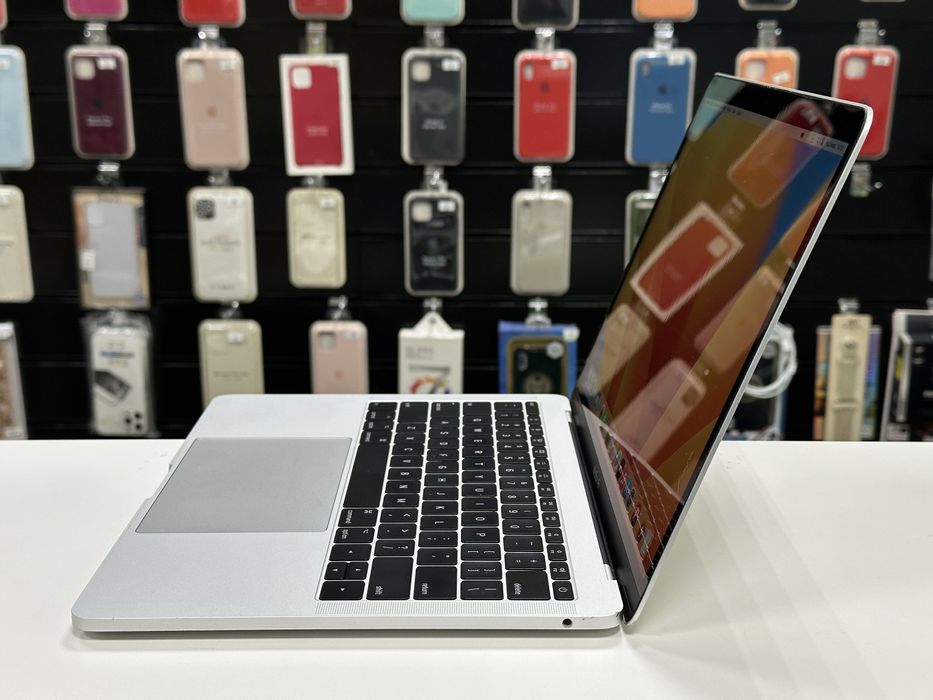 Apple macbook pro 13 2017