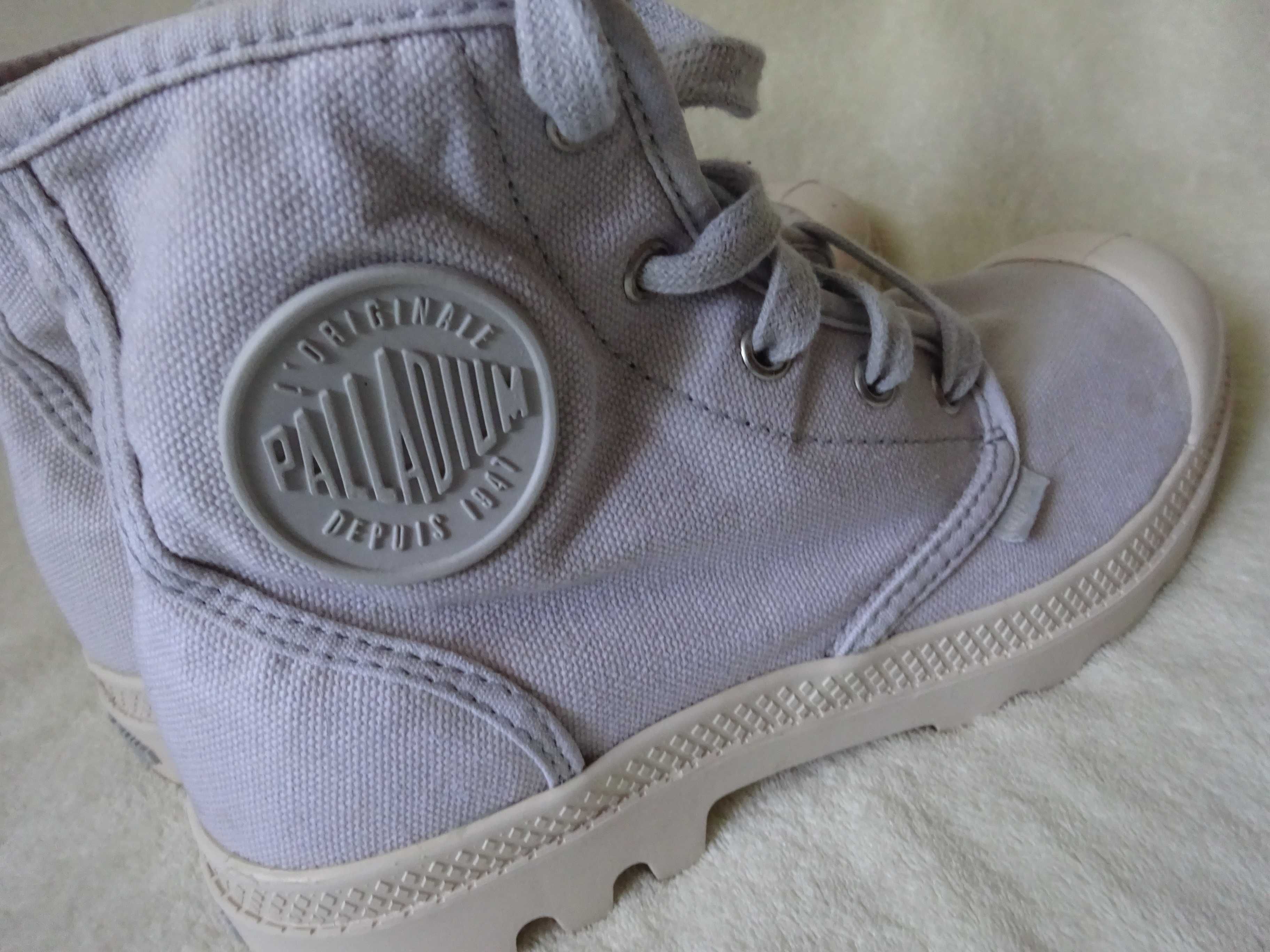 szare buty r. 38 ale wypadają na 37        Palladium