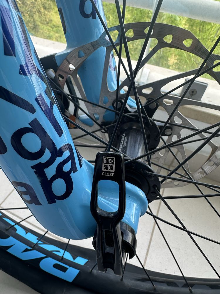Bocicleta Ebike focus