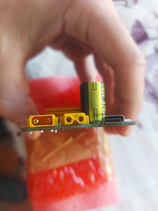 Pcb Gil Philbert V2 com alguns extras