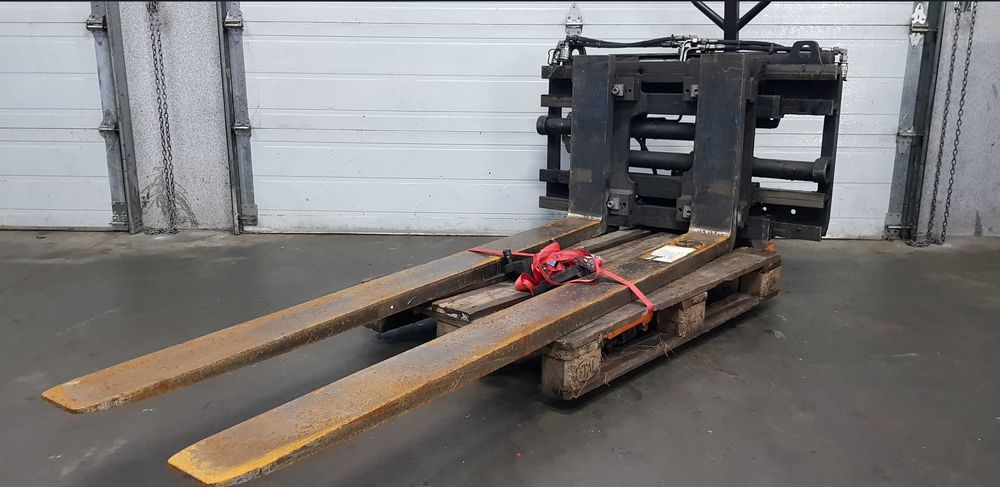 Pozycjoner wideł DUZE OTWARCIE 3A 3600kg KAUP przesuw boczny