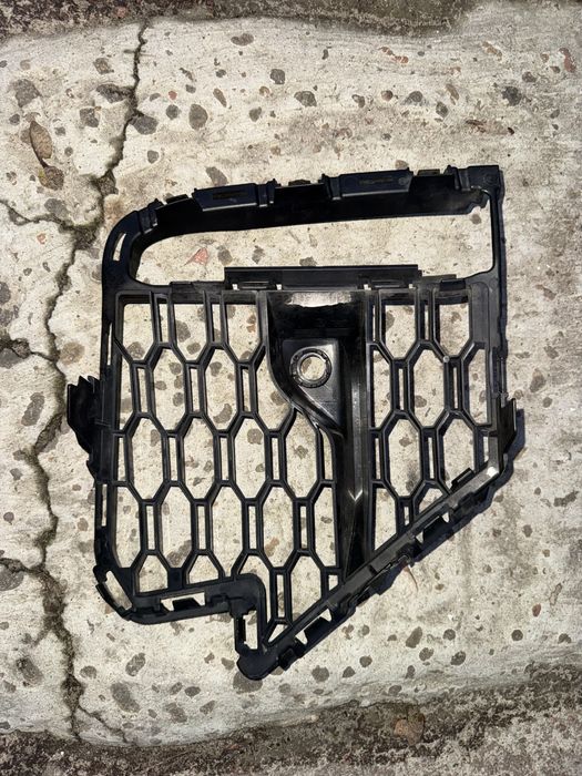 Bmw x7 g07 решітка бампера м пакет