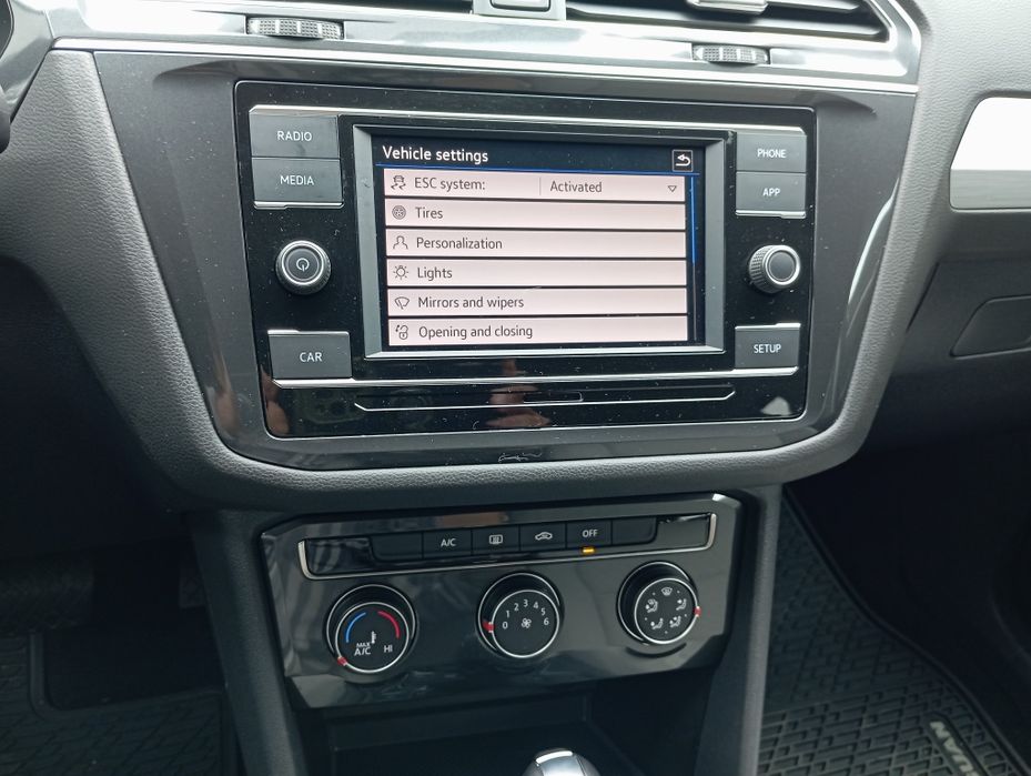 Тигуан 2.0 авт.не крашен