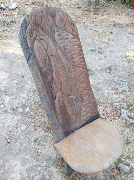 Bancos de madeira africana - Antílope e Girafa