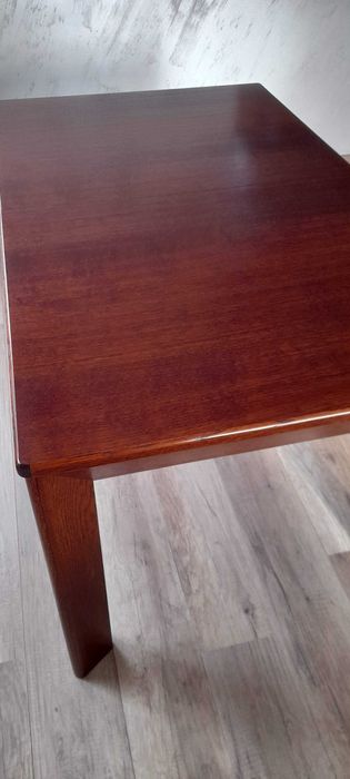 Stół rozkładany+krzesła 6szt