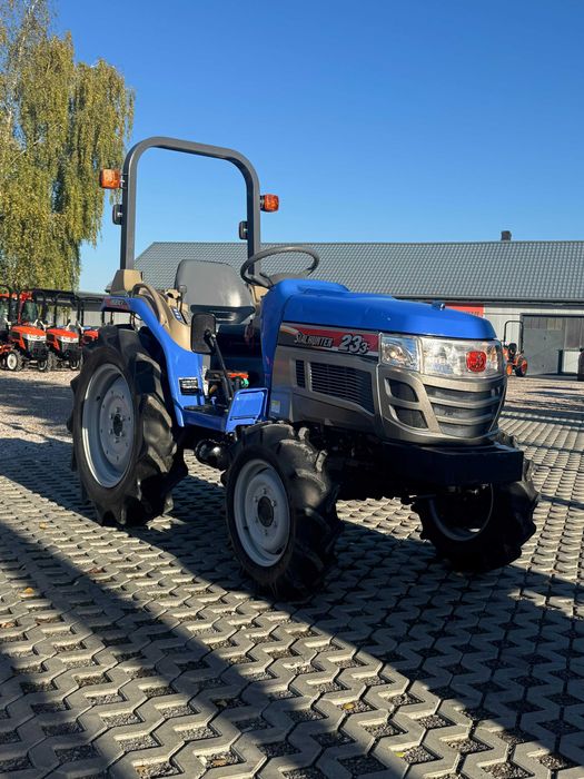 ISEKI Hunter 233 ,23hp,4x4,Power Shift,Wspomag,REWERS,Zarejestrowany