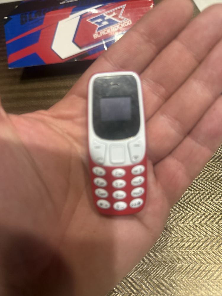 Mini telefon na dwie karty sim