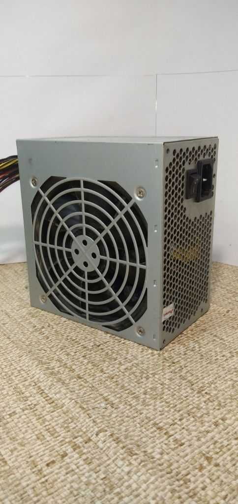Компьютерный блок питания FSP ATX-400PNR 400W  24+4 pin 120 mm