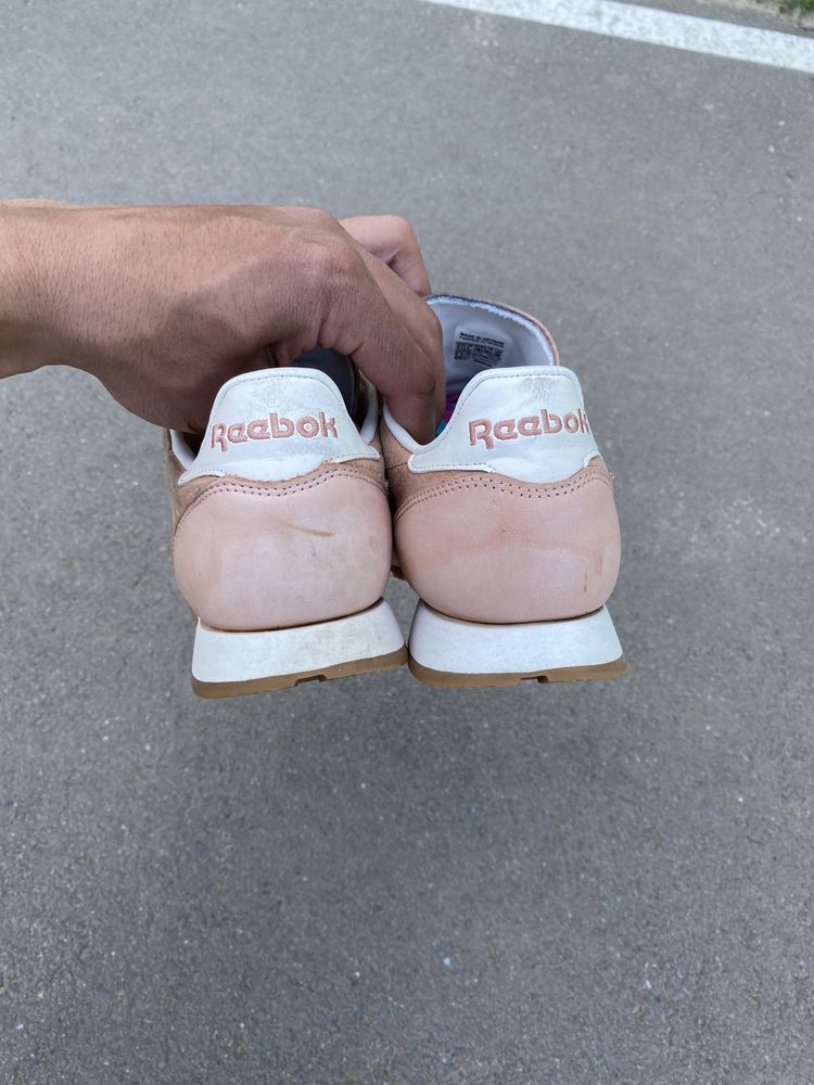 Кросівки reebok classic leather 40.5/26.5 см