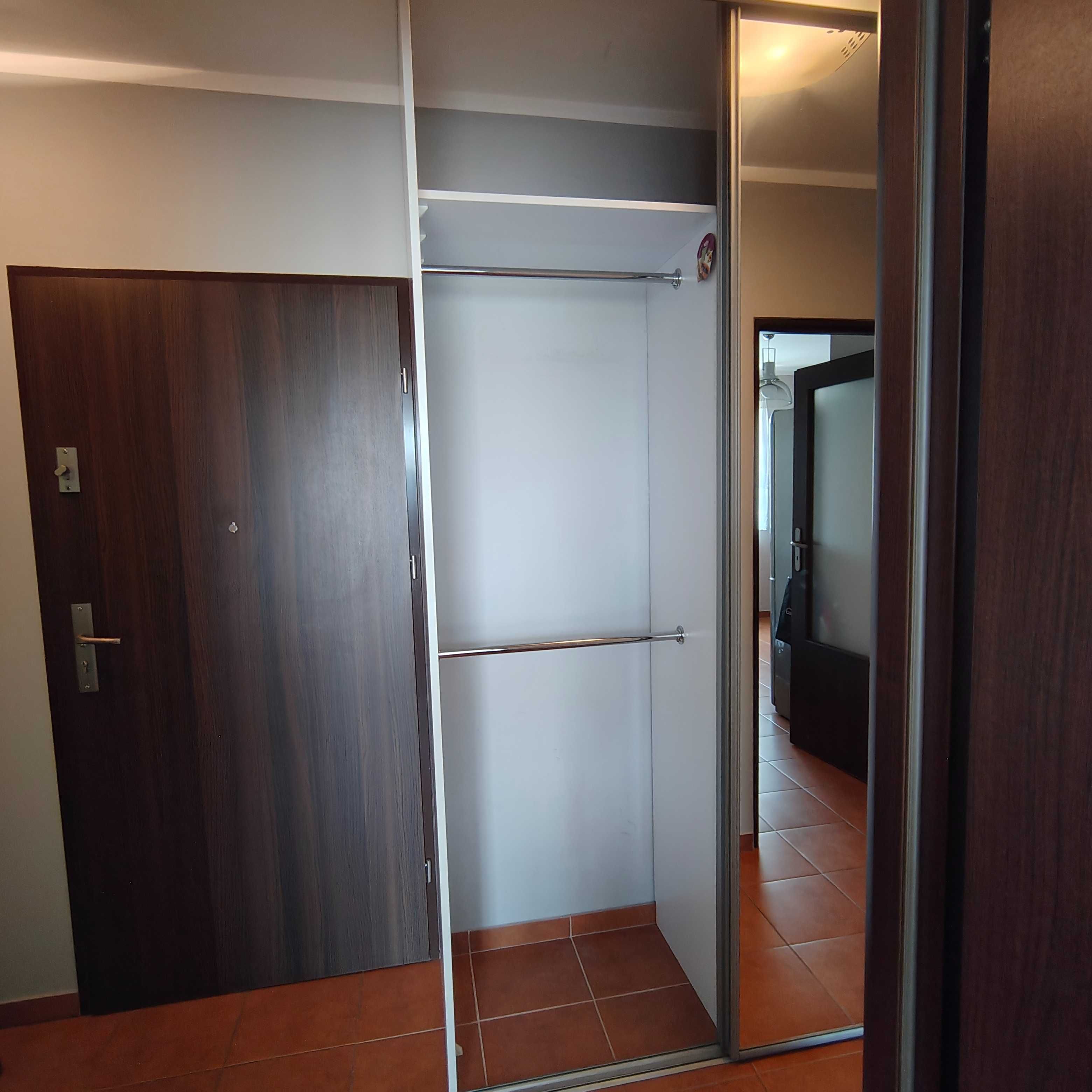 Szafa na wymiar szer. 146 wys. 260 gł. 60