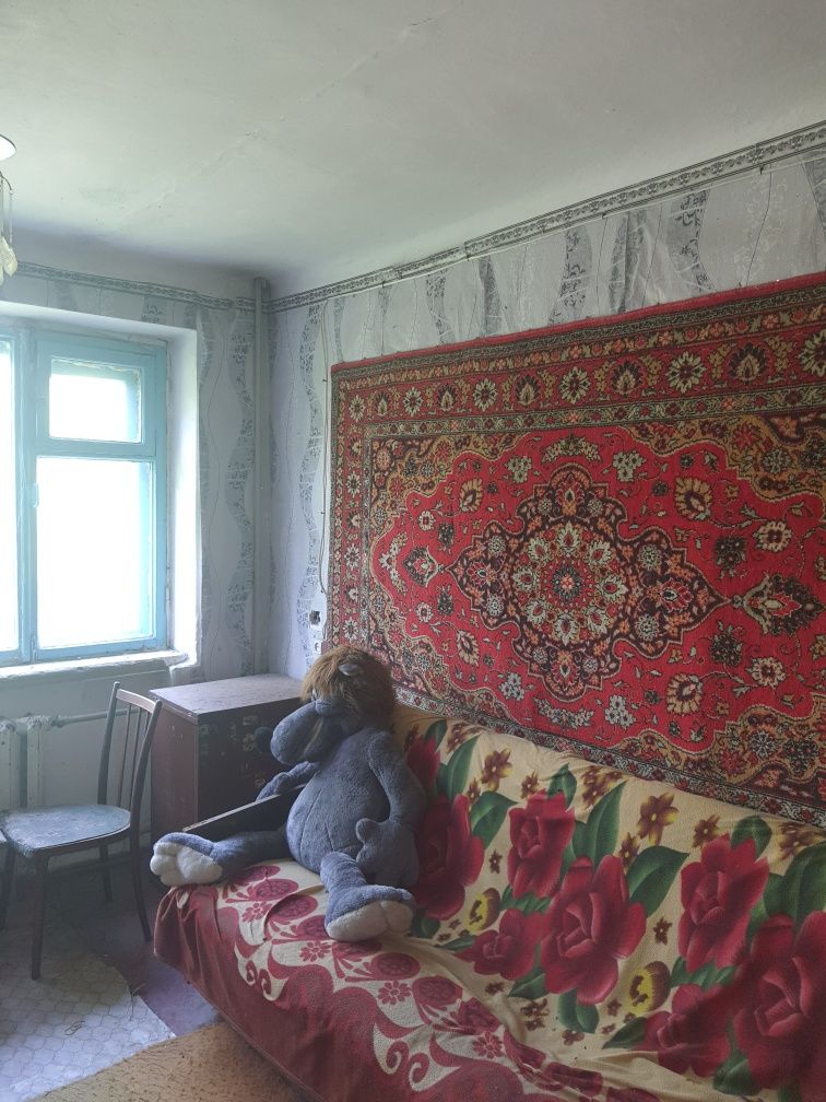 Продам комнату в общежитии.
