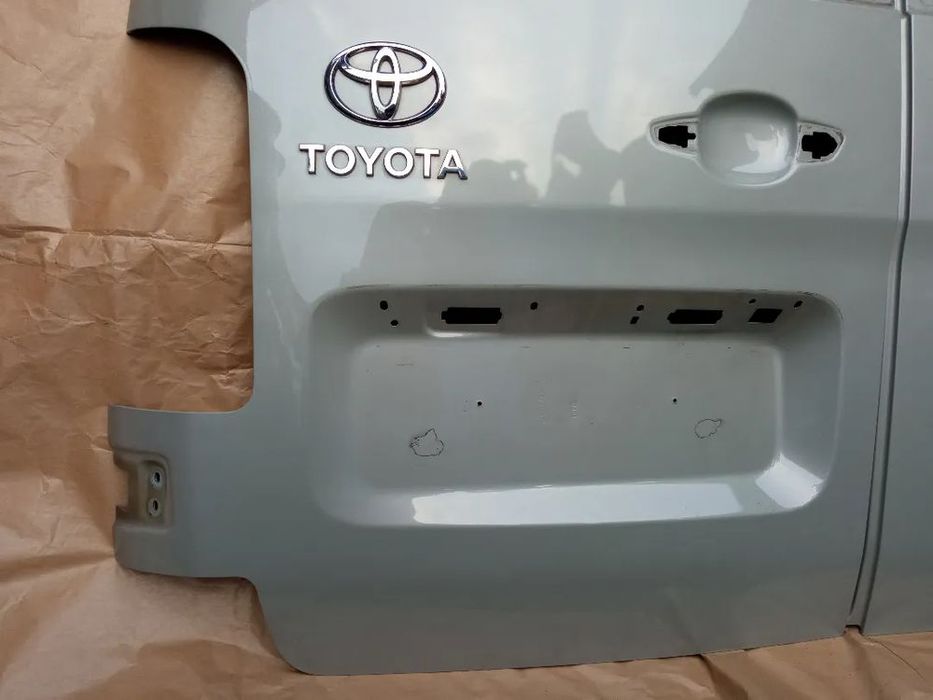 toyota proace verso traveller drzwi lewe prawe szare czarne do montazu