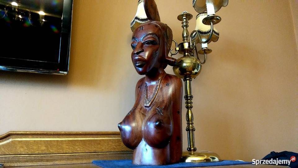 Rzeźba akt kobieta popiersie z Afryki
