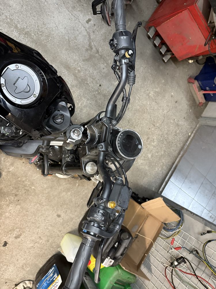 Yamaha xsr125 legacy 2023r