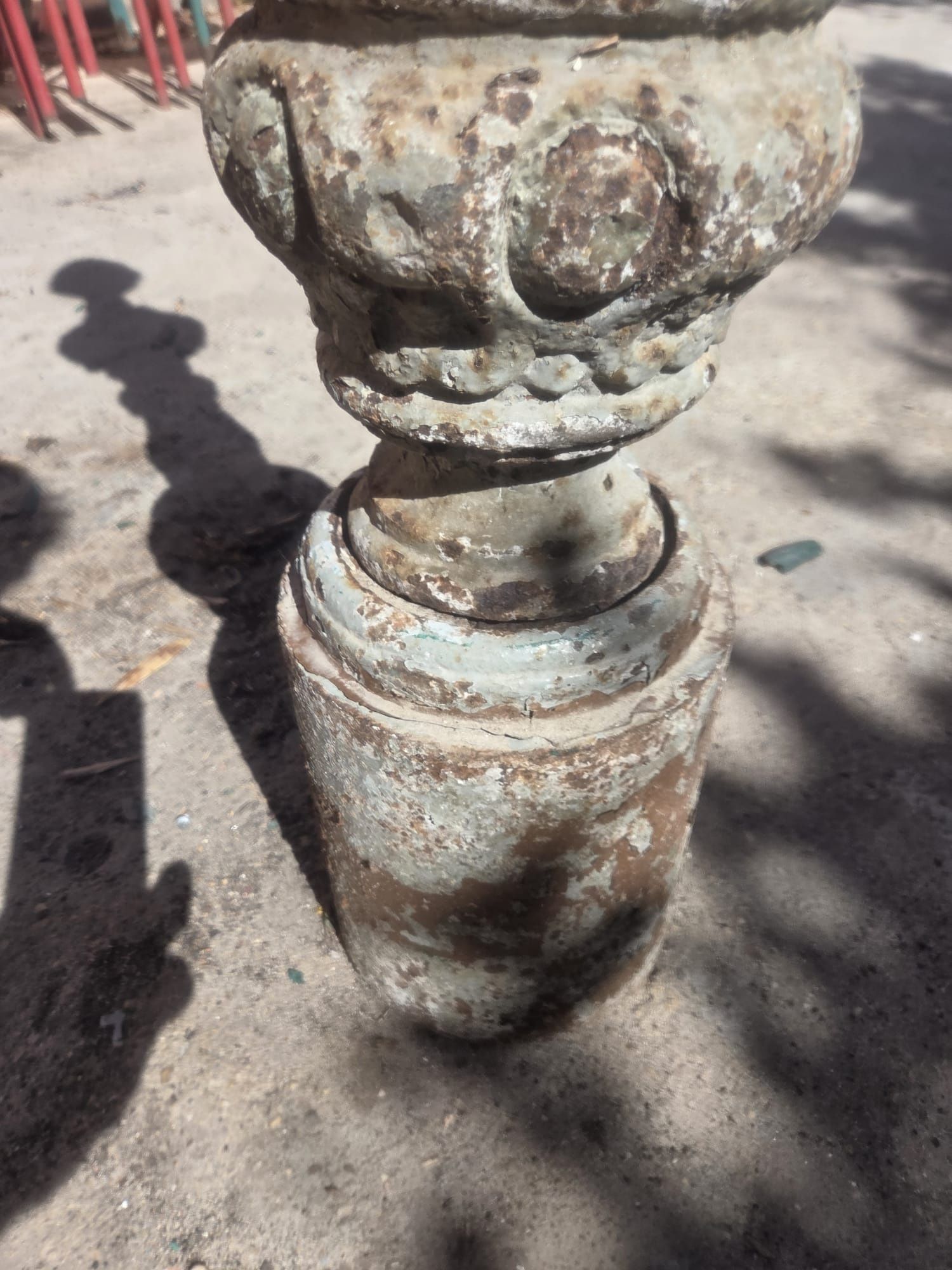 Poste de engate ferro fundido