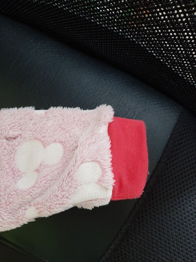 Piżama Kigurumi Myszka Minnie. Rozmiar 122-128.