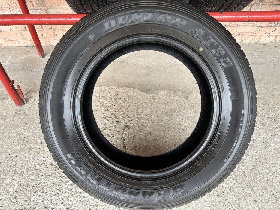 Комплект шин 265/60R18 Dunlop