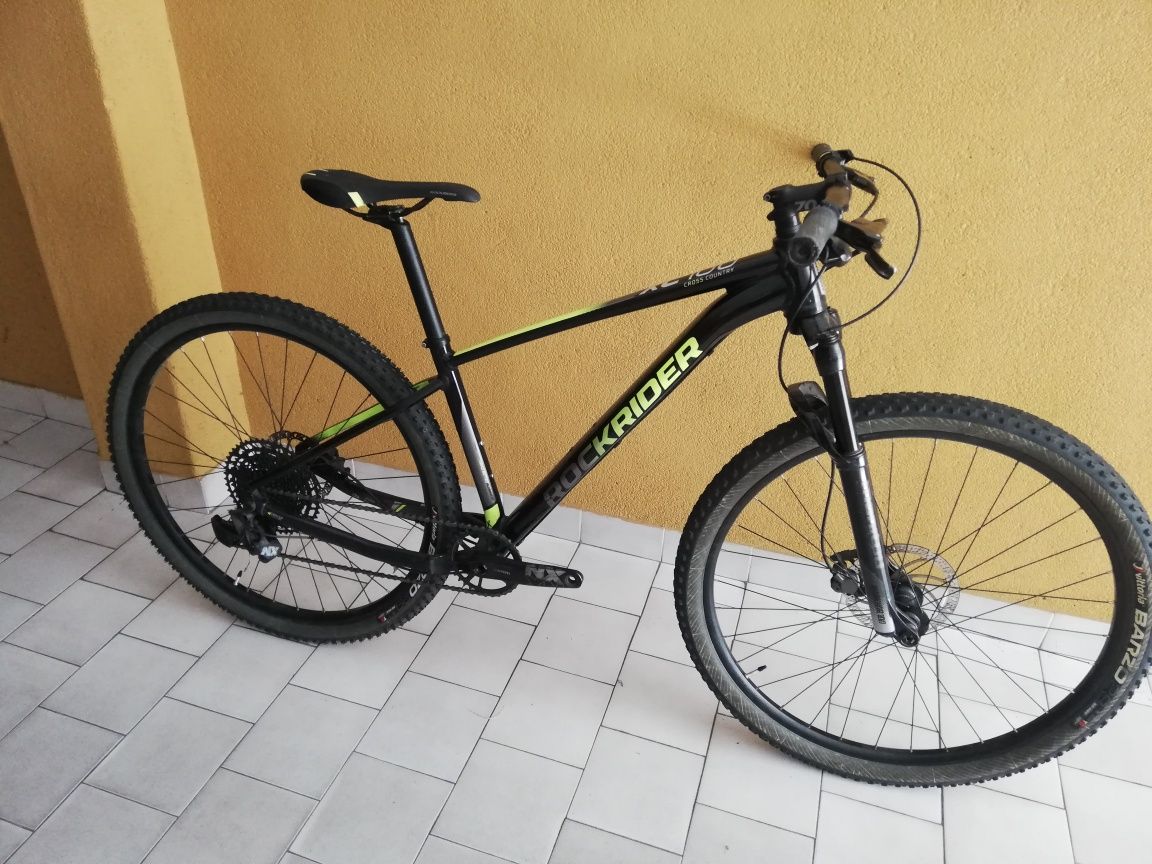 Bicicletas Rockrider Scott e Commençal