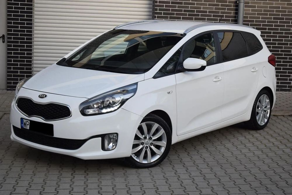 Kia Carens 1.7crdi 141KM Kamera PDC LED Bezwypadkowy Super Stan