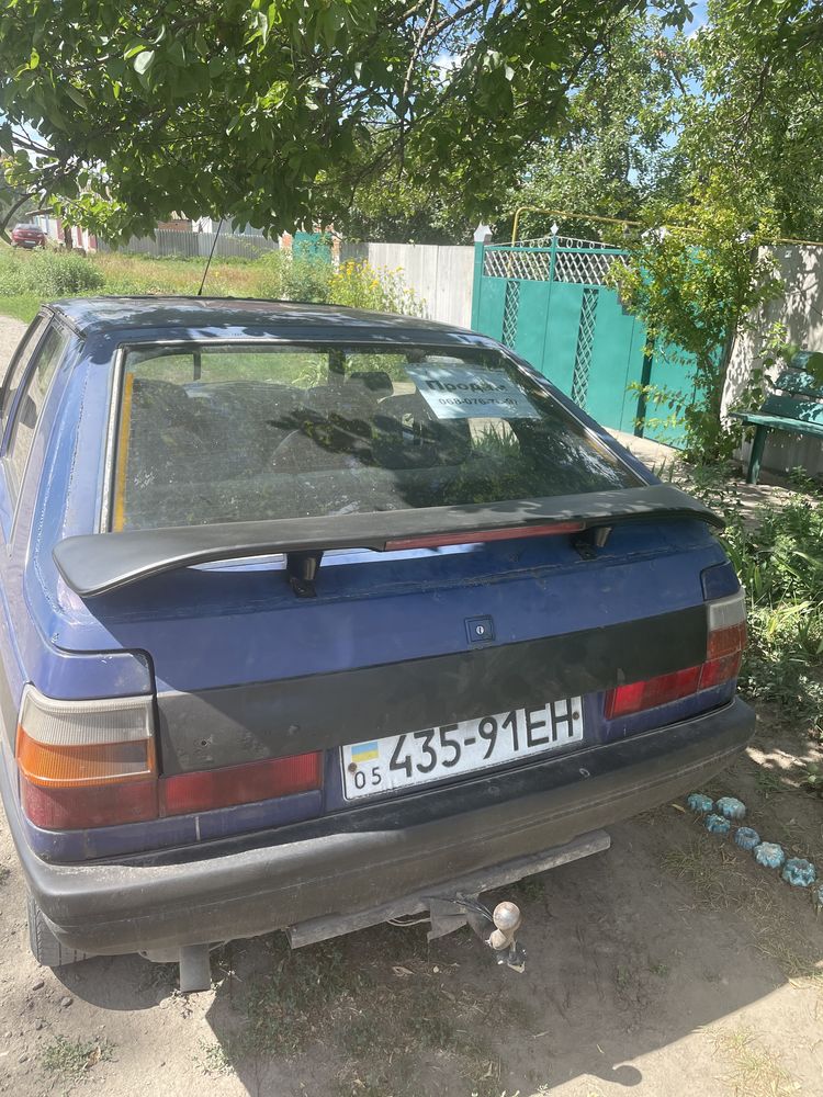 Продам Старенькую но Бодрую Рено
