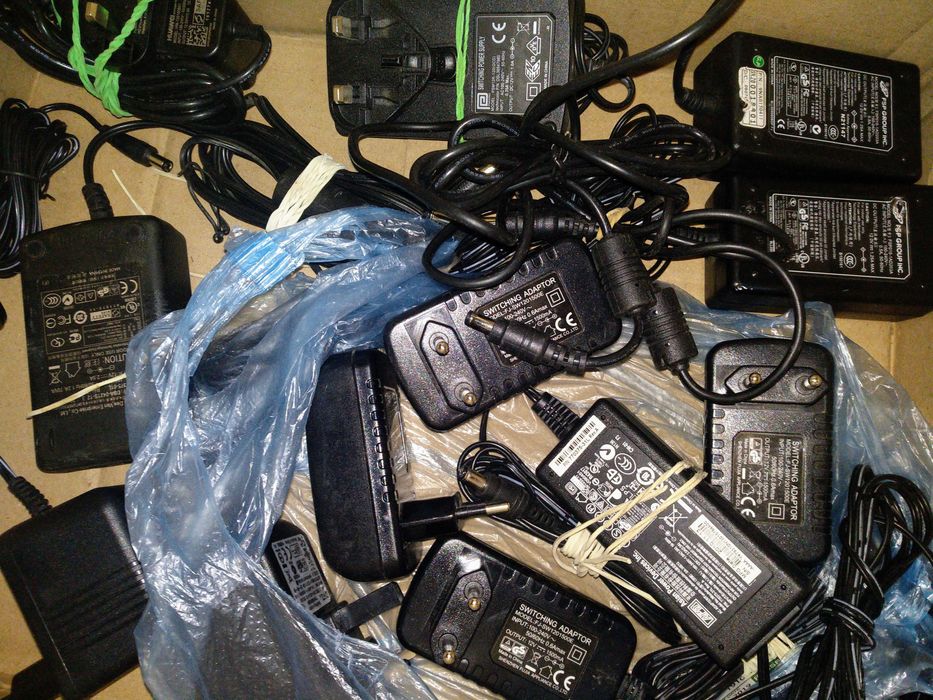 Блок питания 5/6/9/12/15/16/32/48v разные