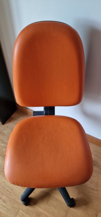 Cadeira de Secretária Laranja