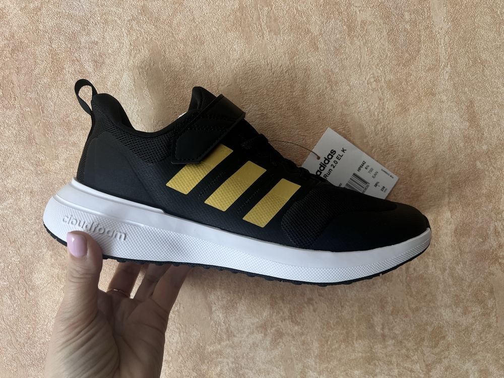 Кросівки Adidas 38 39 розмір