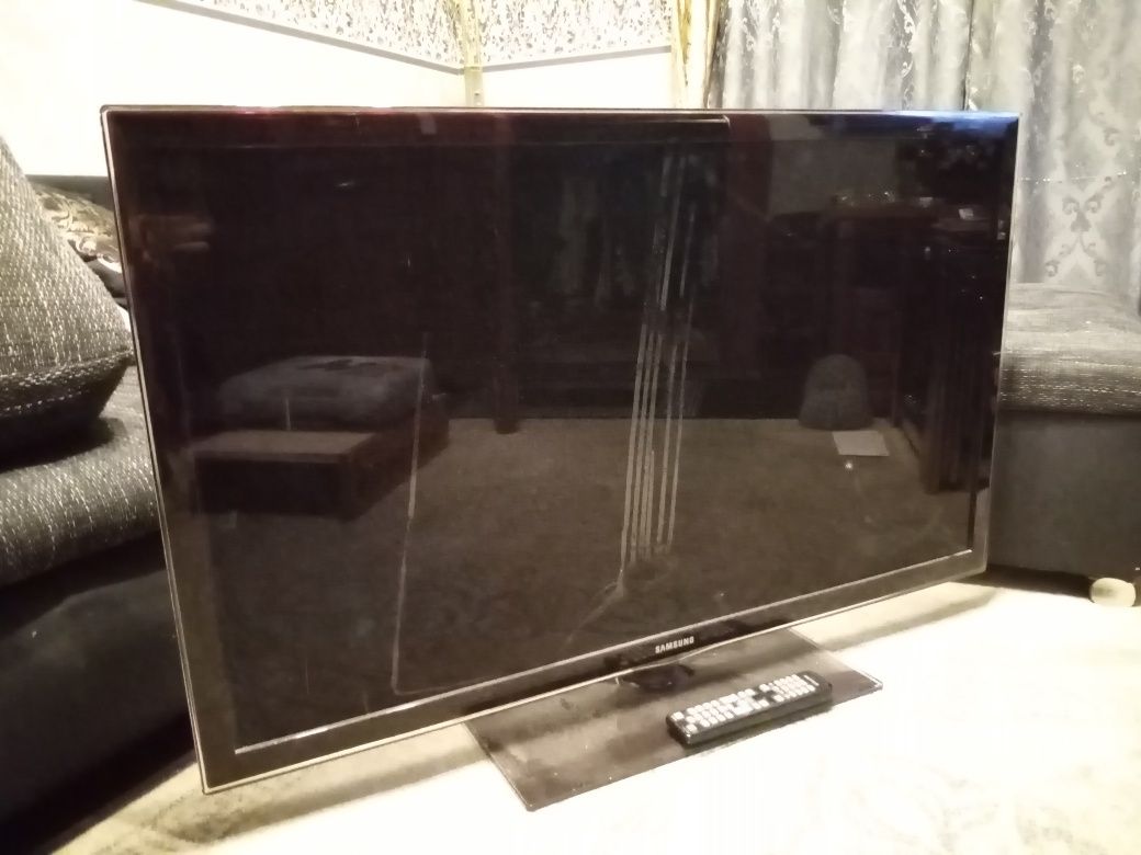 Telewizor Samsung UE46D6100