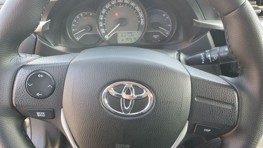 Продам авто Toyota Corolla 2013