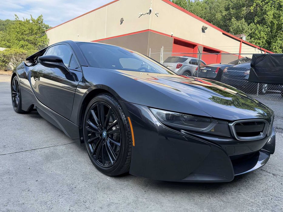 BMW i8      2019