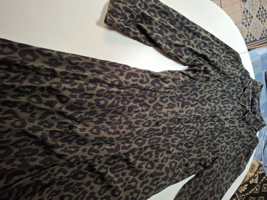 Vestido comprido camiseiro da Zara