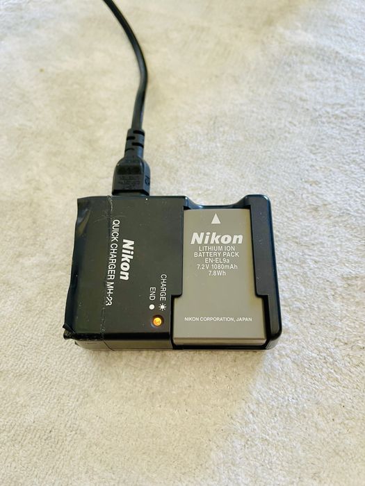 Nikon D5000 + Lente 18-55mm