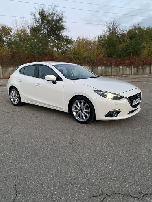 Mazda 3bm 2013 хэтчбек