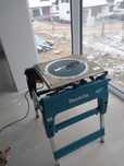 Makita LF 1000  .