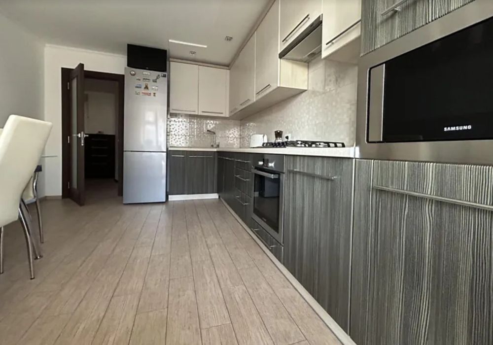 Квартира біля парку