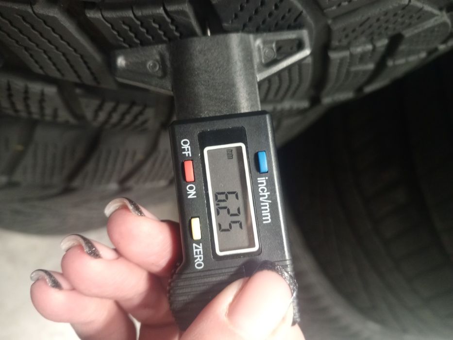 275 50 R20 GOODYEAR Ultra Grip Performance GEN-1 SUV, Зимові шини б/у