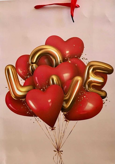 torebka prezentowa serce ok 18x23x8 sztywna LOVE