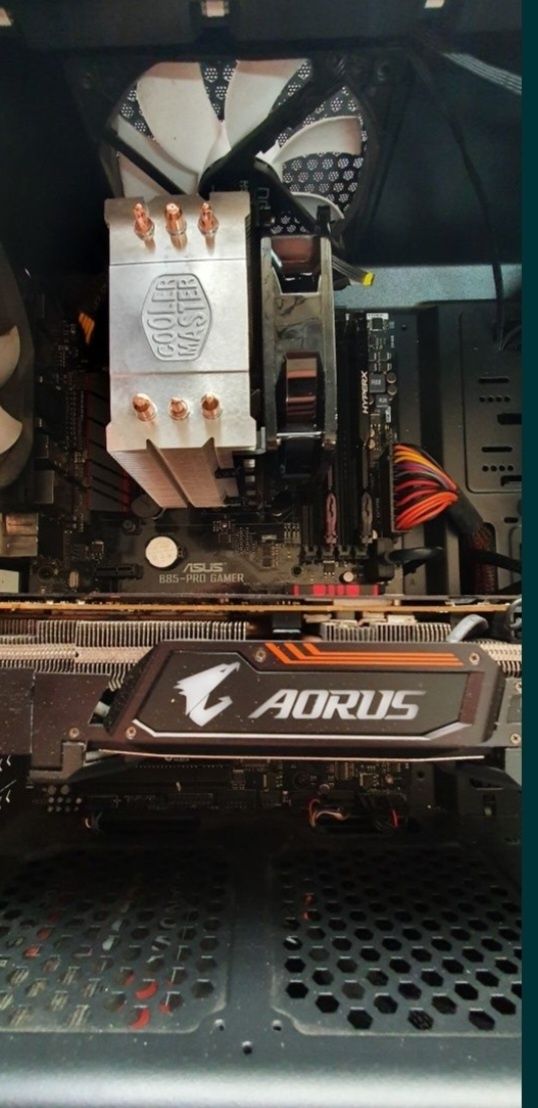 Gtx 1080ti 11GB DDR5 Aorus xtreme edition como nova