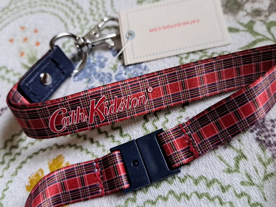 Nowa smycz Cath Kidston czerwona krata
