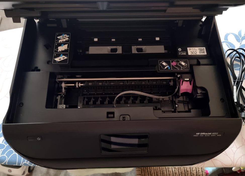 Drukarka wielofunkcyjna HP OfficeJet 4652 (bez tuszu)