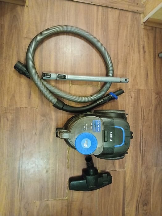 Продам Пилосос Philips