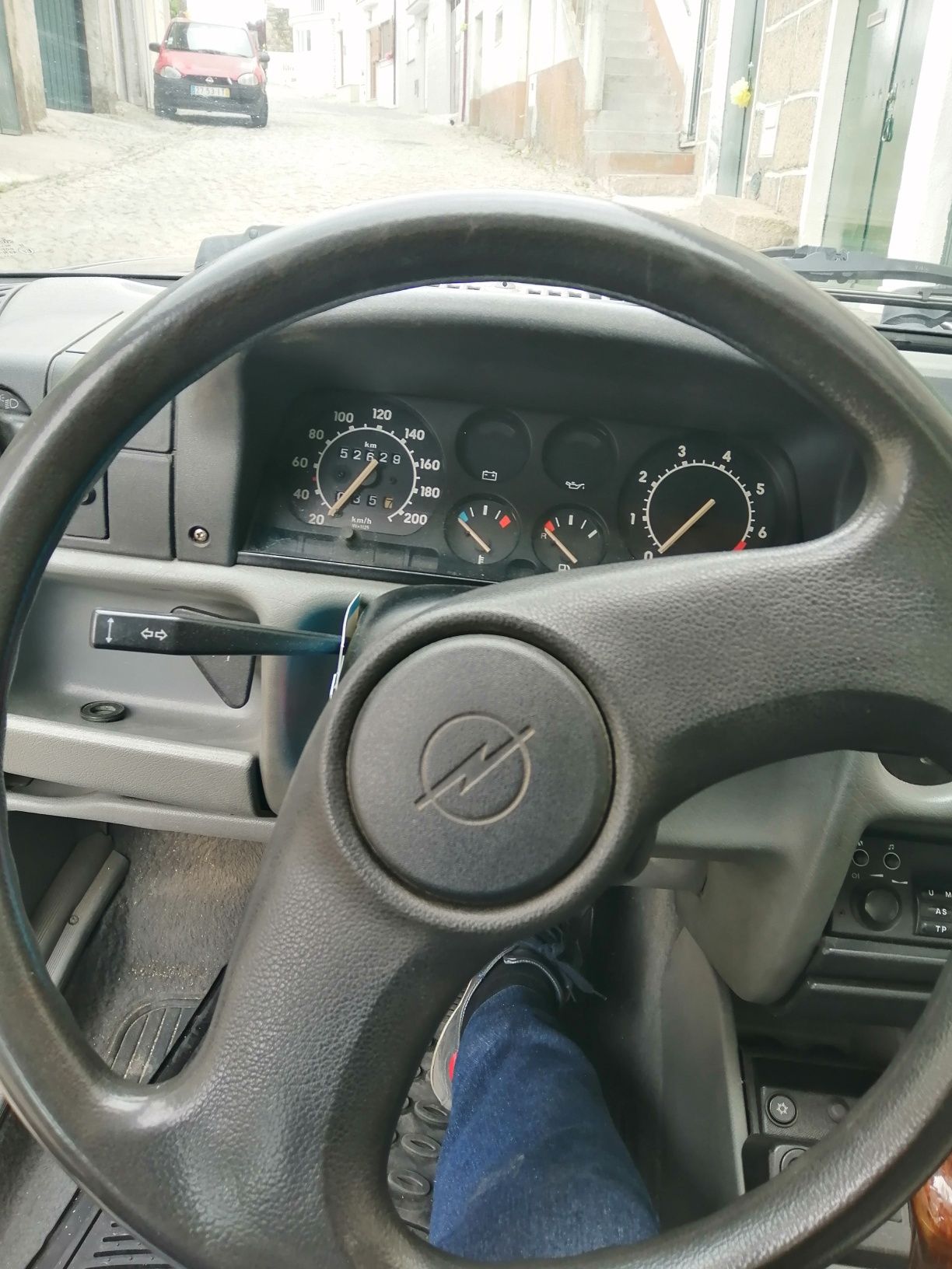 Opel Corsa a swing