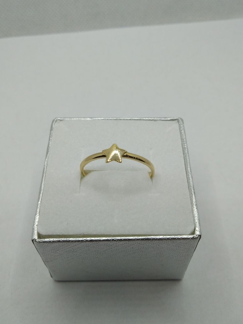 Złoty pierścionek gwiazdka, złoto 585